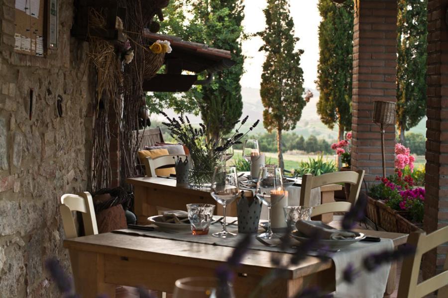 Agriturismo Santa Vittoria 渥尔特拉 外观 照片
