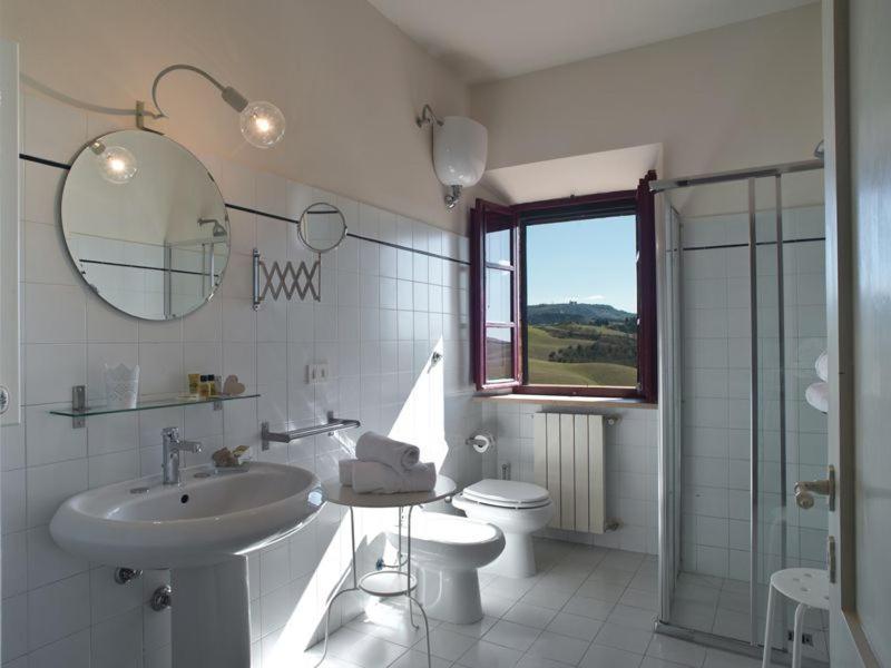 Agriturismo Santa Vittoria 渥尔特拉 外观 照片