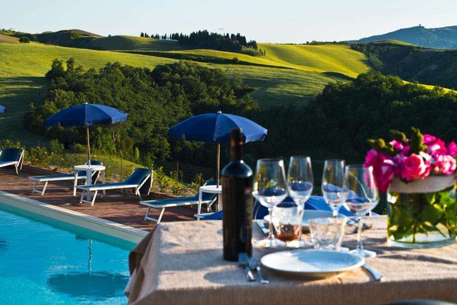 Agriturismo Santa Vittoria 渥尔特拉 外观 照片