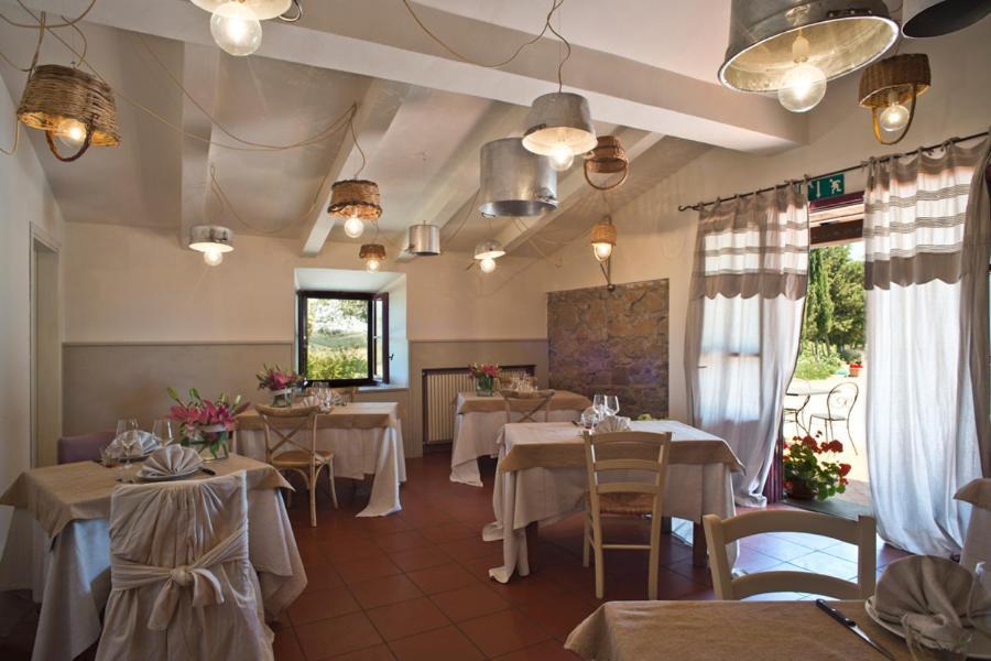 Agriturismo Santa Vittoria 渥尔特拉 外观 照片