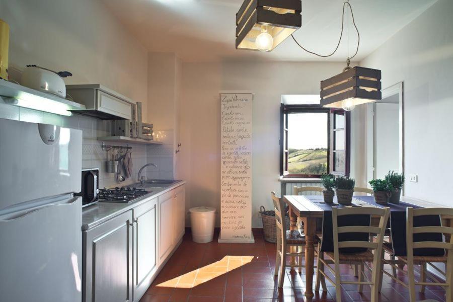 Agriturismo Santa Vittoria 渥尔特拉 外观 照片